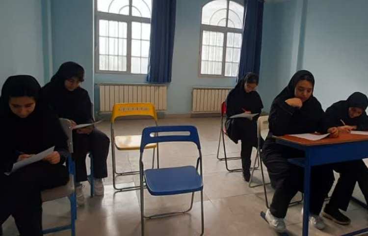 مسابقات قرآن و عترت 3