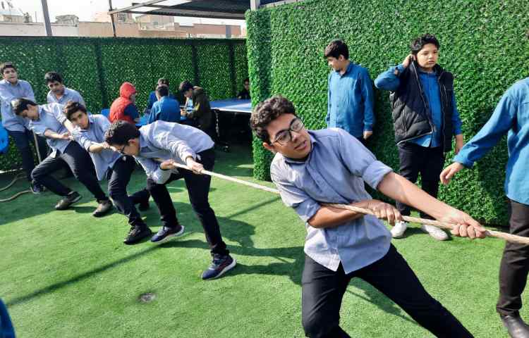 مسابقات ورزشی درون مدرسه ای علوی 1