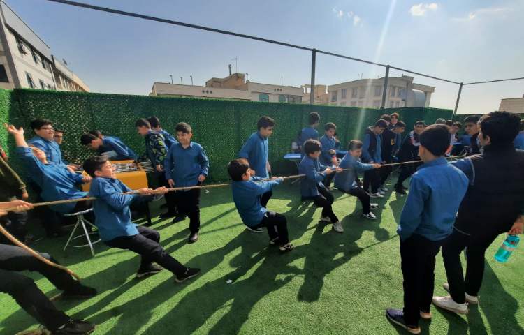 مسابقات ورزشی درون مدرسه ای علوی 4