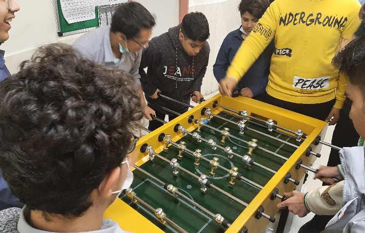 مسابقات ورزشی درون مدرسه ای 3