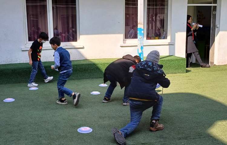 مسابقه برای پیدا کردن کلمات هم معنی 1