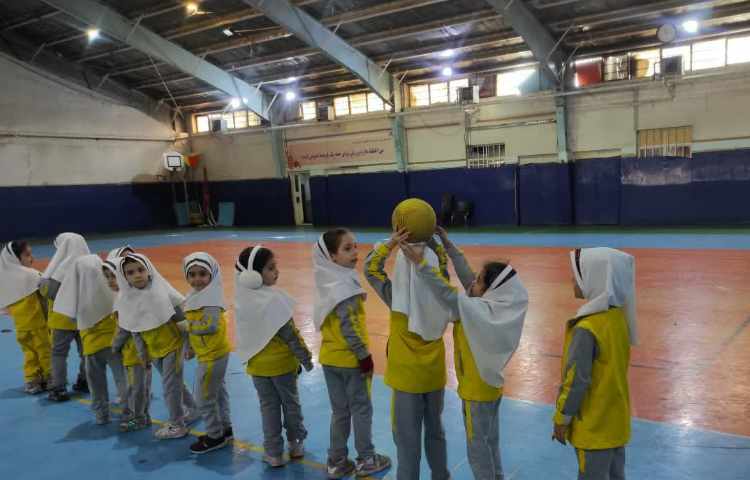 مسابقه حمل توپ