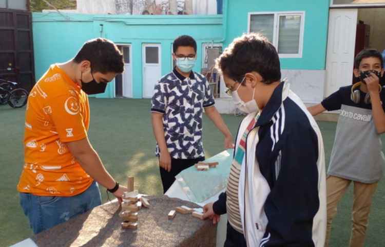 مسابقه درون مدرسه ای برج هیجان 7