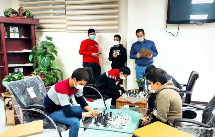 مسابقه درون مدرسه ای شطرنج 4