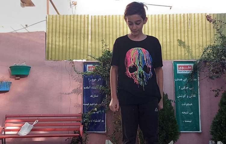 مسابقه دومیدانی درون مدرسه ای علوی 10