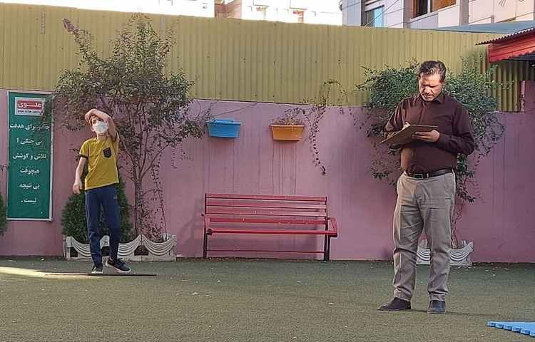 مسابقه دومیدانی درون مدرسه ای علوی 8