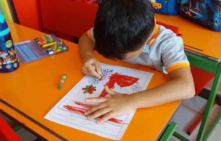 مسابقه رنگ آمیزی دانش آموزان پیش دبستان 6