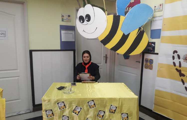 مسابقه زبانی بین شعب دبستان های دخترانه و پسرانه علوی 3