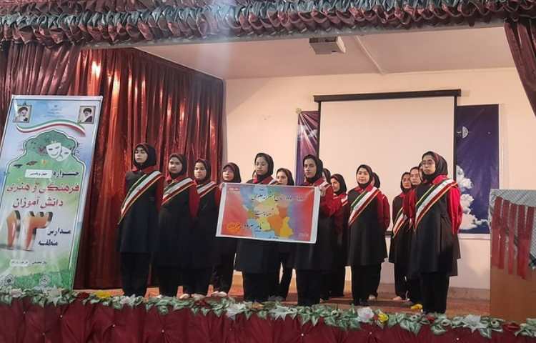 مسابقه سرود گروهی منطقه 13 7