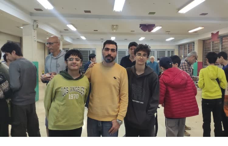 مسابقه شطرنج بین‌مدارس منطقه پنج 1