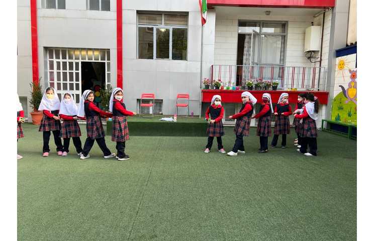 مسابقه طناب کشی تدریس نشانه ی ط