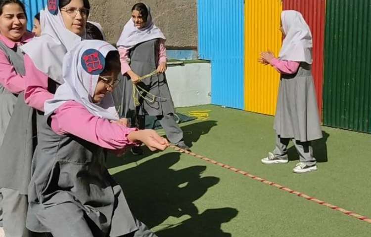 مسابقه طناب کشی 2