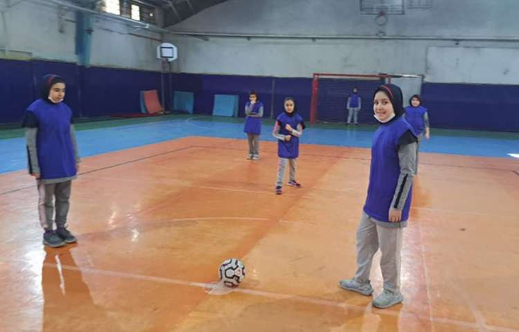 مسابقه فوتسال 3