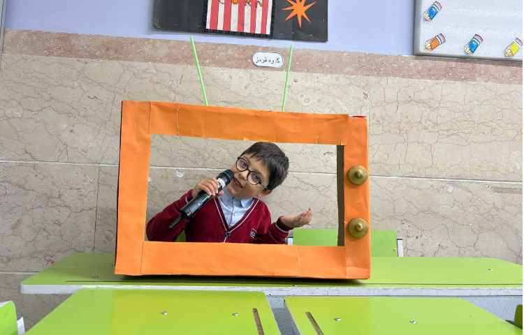 مسابقه مجری گری جهت تثبیت نشانه( ی / ای )( فعالیت های 2 آذر ) 8