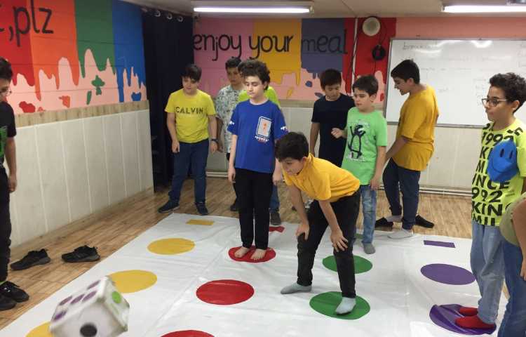 مسابقه منچ، بازی و اطلاعات عمومی 2