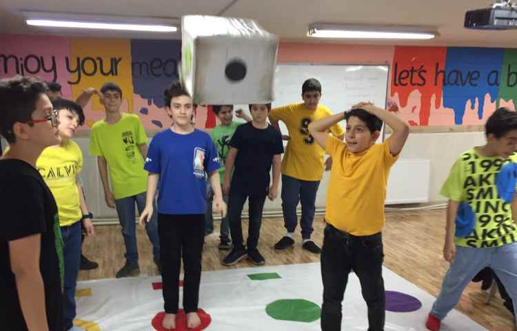 مسابقه منچ، بازی و اطلاعات عمومی 3