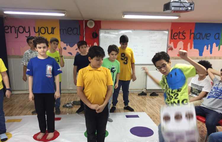 مسابقه منچ، بازی و اطلاعات عمومی 4