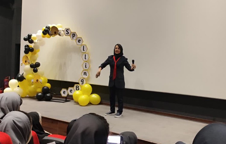 مسابقه نهایی Spelling Bee 14