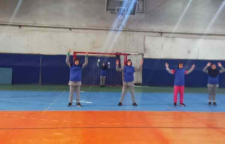 مسابقه هندبال 2