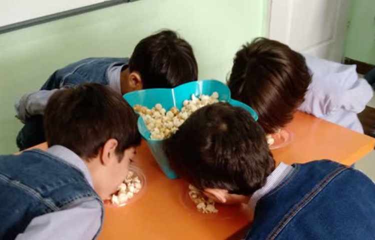 مسابقه پفیلاخوری 3