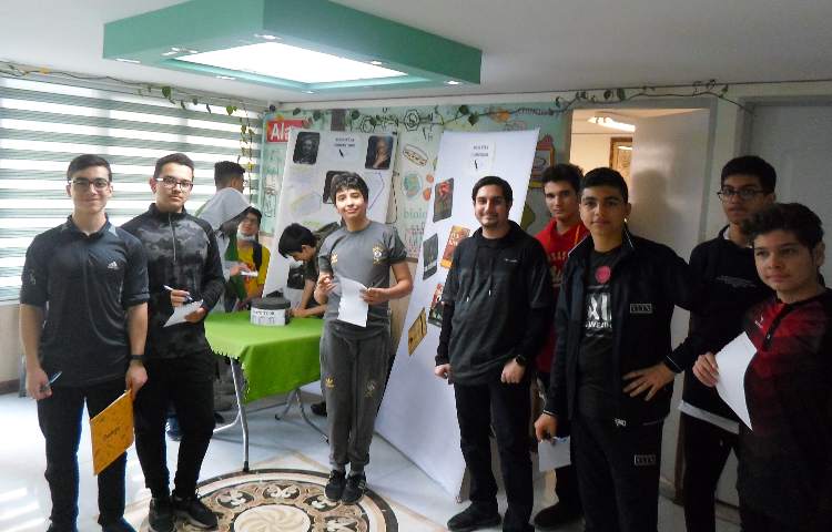 مسابقه کتابخوانی زبان 4