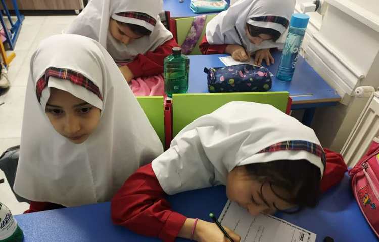 مسابقه کتابخوانی 4