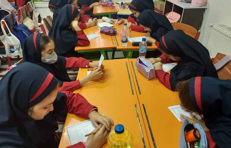 مسابقه کتابخوانی 5