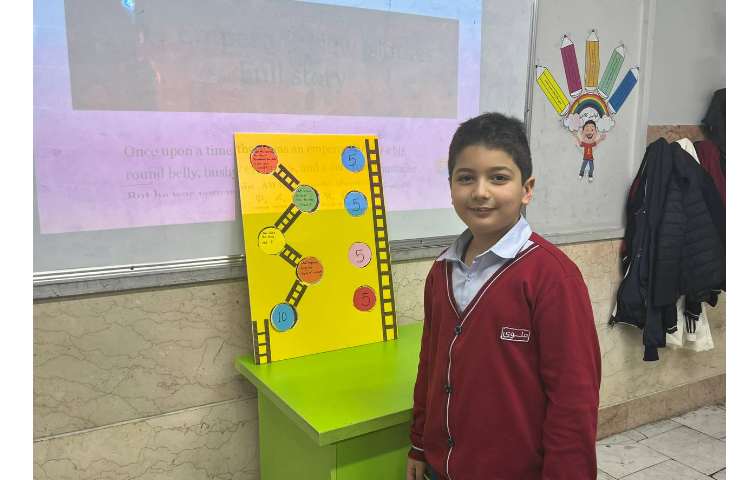 مسابقه کتاب خوانی 4