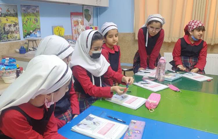 مشاهده آهنربا 2