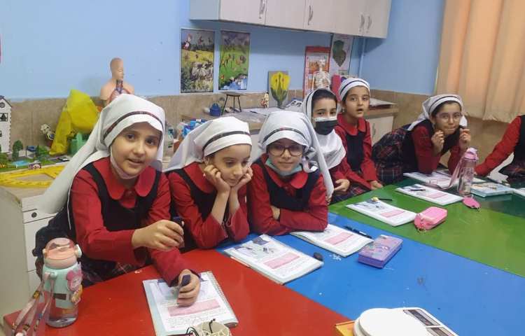 مشاهده آهنربا 3