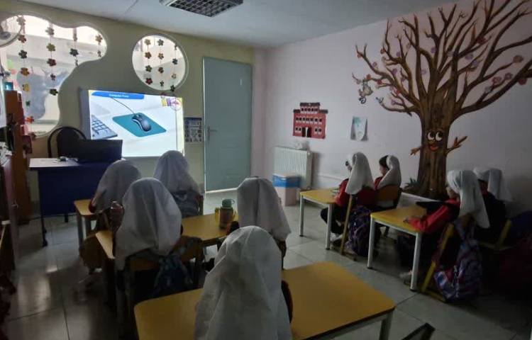 مشاهده انیمیشن 2