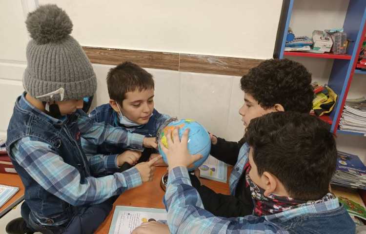 مشاهده میزان آب‌های سطح کره زمین 2