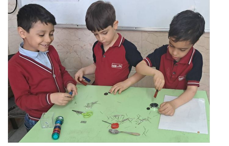 مشاهده و کار با آهن ربا 7