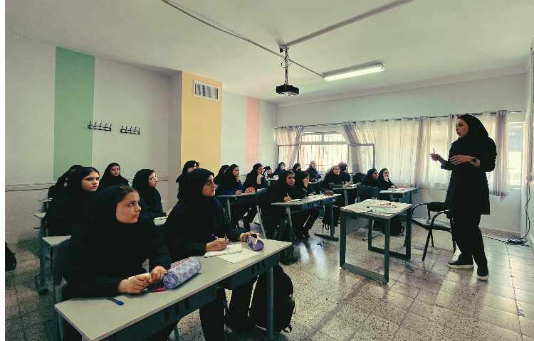 مصور کلاس های پایه دهم 3