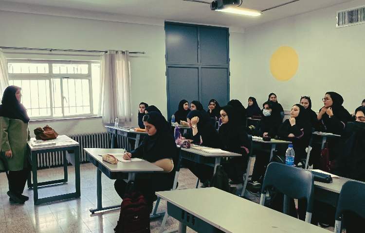 مصور کلاس های پایه دهم 4