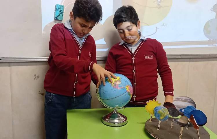 مطالعات اجتماعی - حرکت‌های زمین