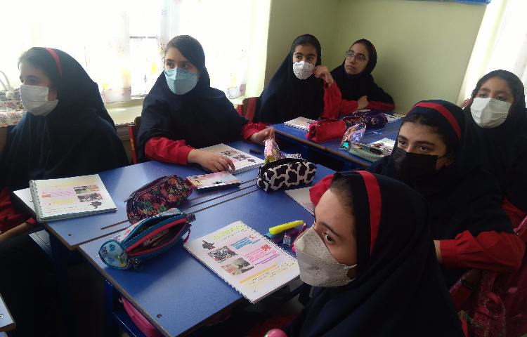 مطالعات اجتماعی درس همدلی با دیگران 4