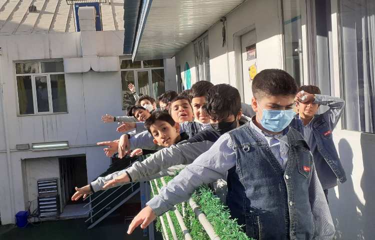 مطالعات - جهت یابی به کمک طلوع خورشید