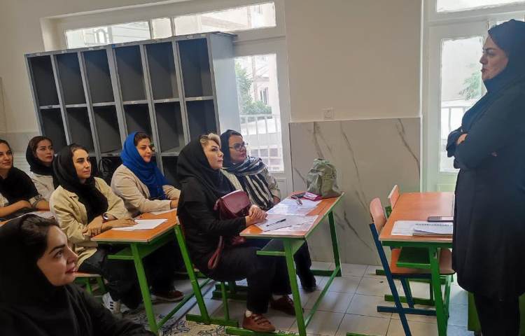 معارفه اولیا با پایگاه تابستانه پایه ششم سیمرغ 2 1