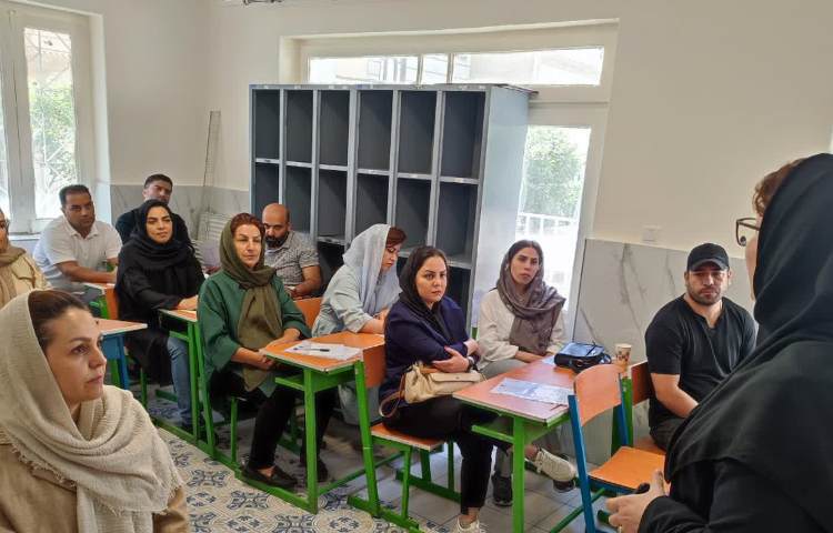 معارفه اولیا با پایگاه تابستانه پایه پنجم ققنوس 1 3