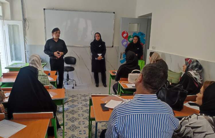 معارفه اولیا با پایگاه تابستانه پایه پنجم ققنوس 3 2