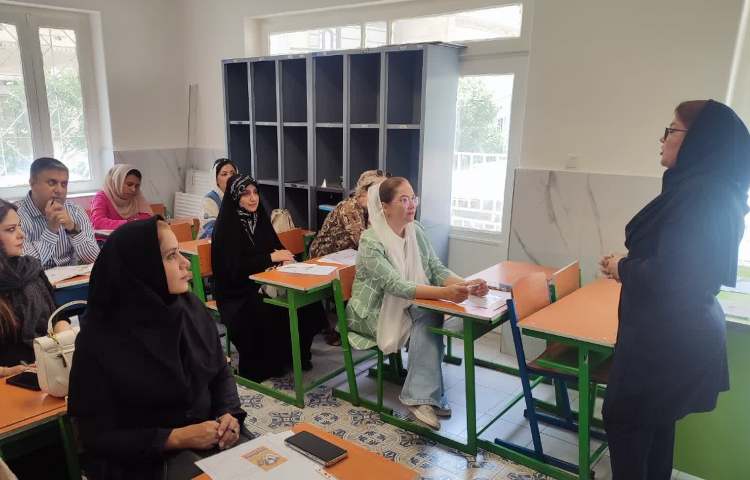 معارفه اولیا با پایگاه تابستانه پایه پنجم ققنوس 3