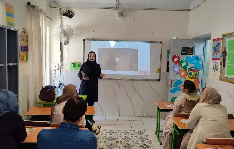 معارفه تابستان دبستان پسرانه 4