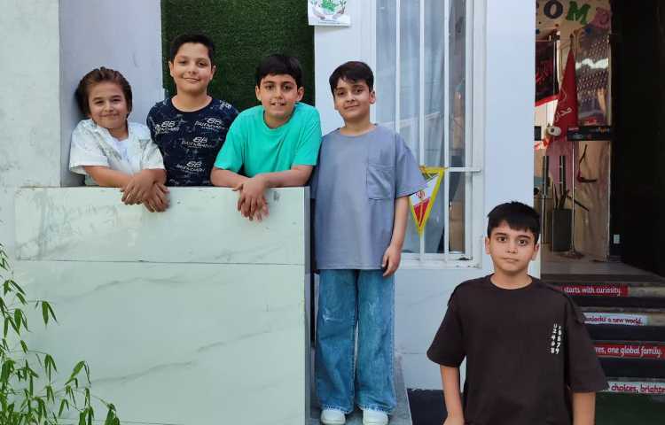 معارفه تابستان دبستان پسرانه 8