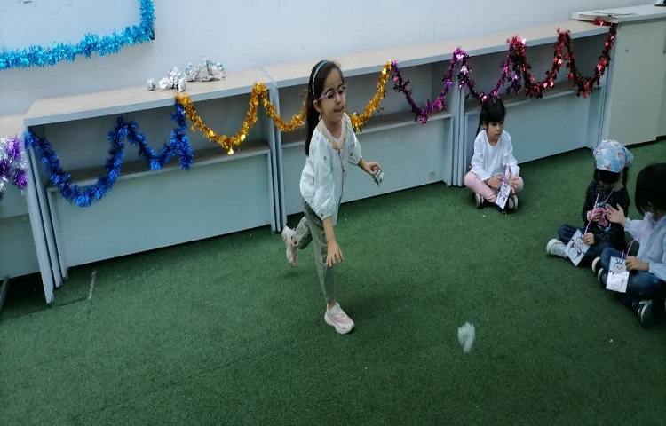 معارفه و آشنایی و دست ورزی