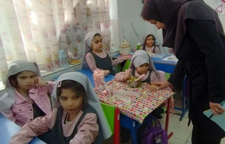 معاینات بهداشت ناخن 6