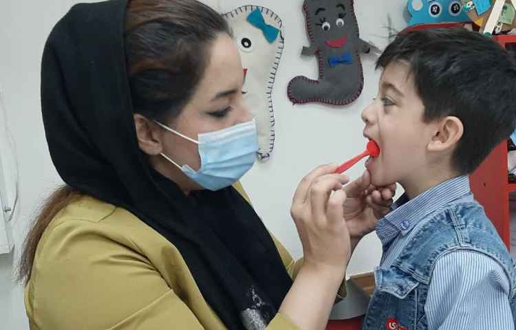معاینات دهان و دندان دانش آموزان پایه اول 5