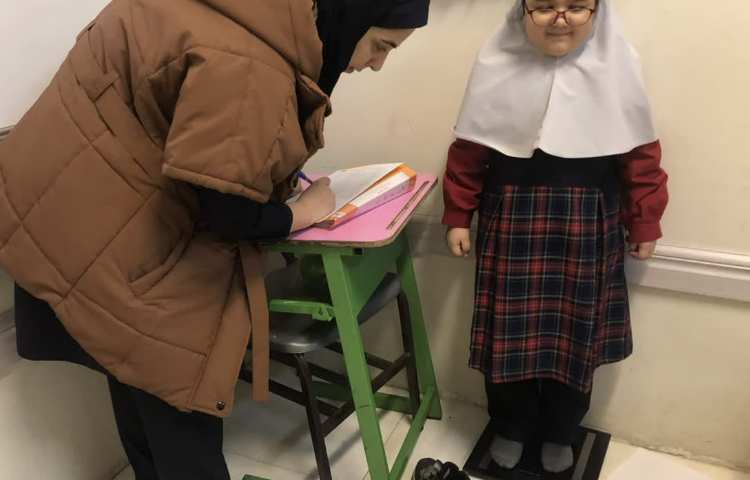 معاینات قد و وزن 3