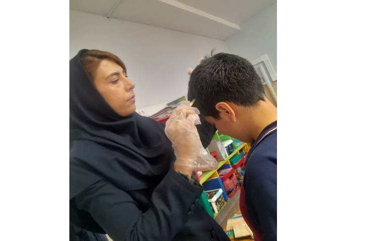 معاینات پدیکولوزیس تمامی پایه ها شیما محمدی مربی بهداشت دبستان پسرانه علوی سردار جنگل 14