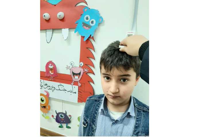 معاینه چشم وقد و وزن دانش آموزان 2